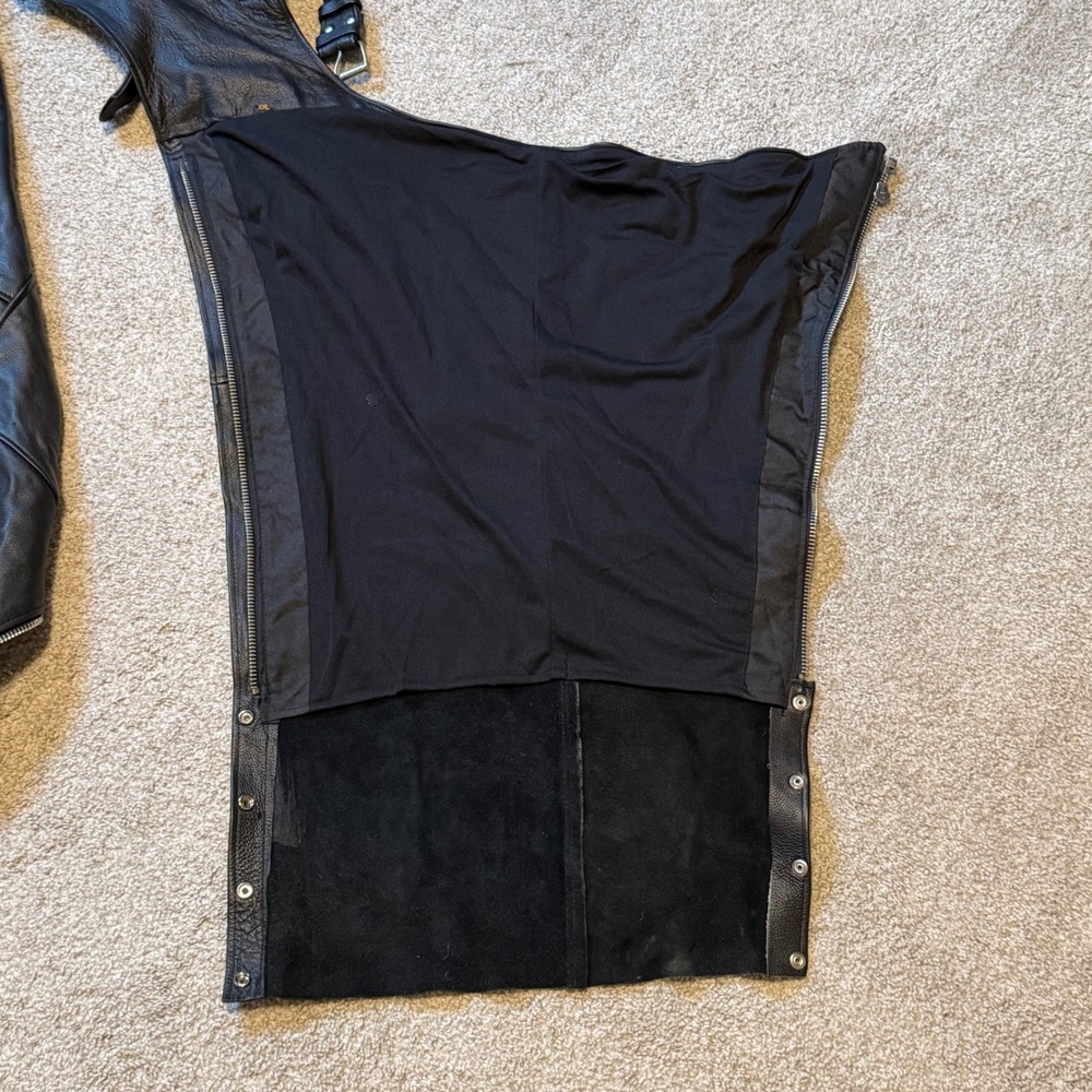 Unik Ultra Mens Black Leather Motorcycle‎ Chaps Adjustable Belted Waist XXL 2XL